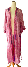 Load image into Gallery viewer, Esha Kimono ~ Pink &amp; Purple ~ 100% Silk