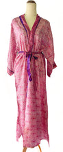 Load image into Gallery viewer, Esha Kimono ~ Pink &amp; Purple ~ 100% Silk