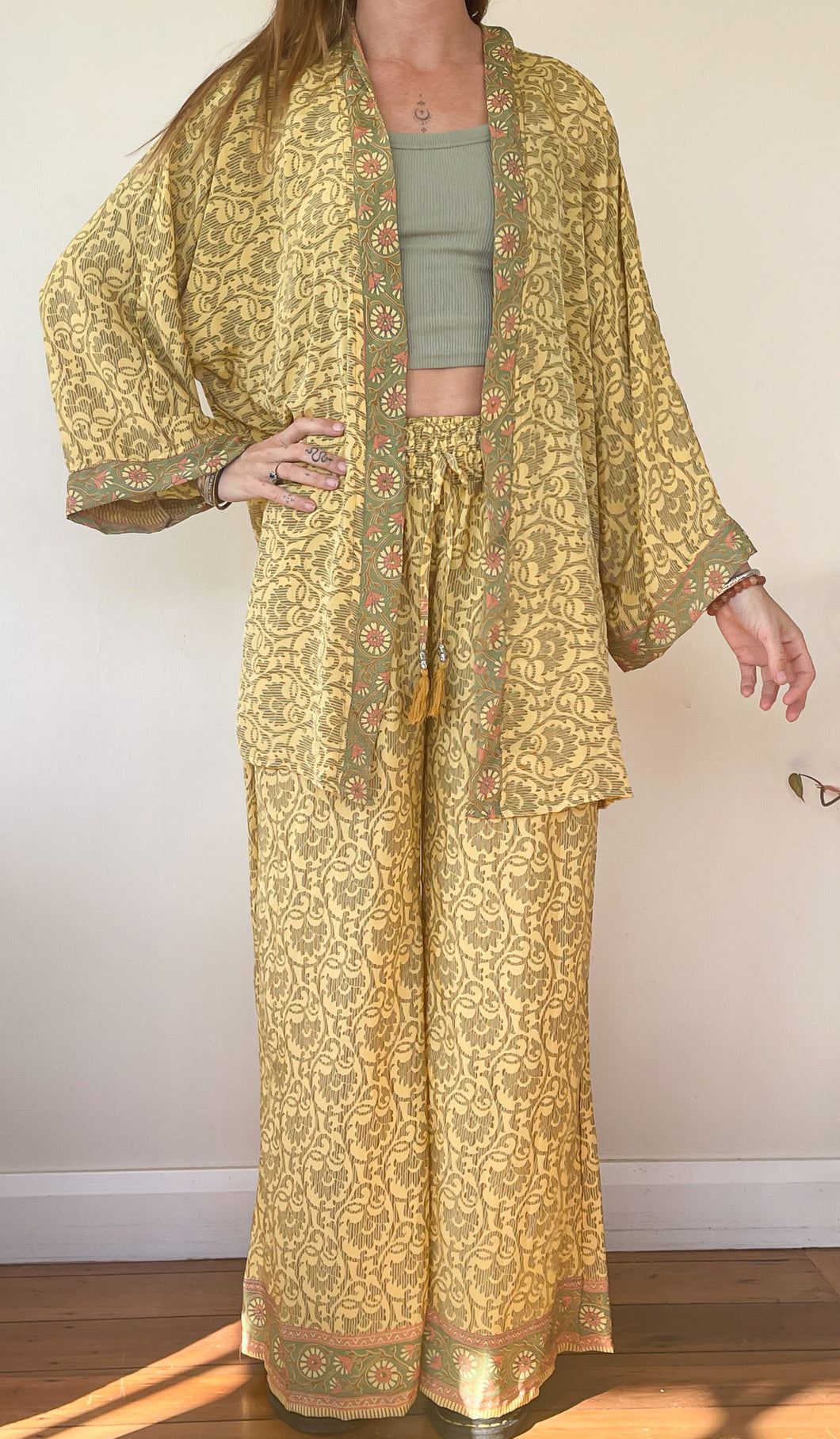 Navi Co-Ord ~ Yellow Print ~ Free-size